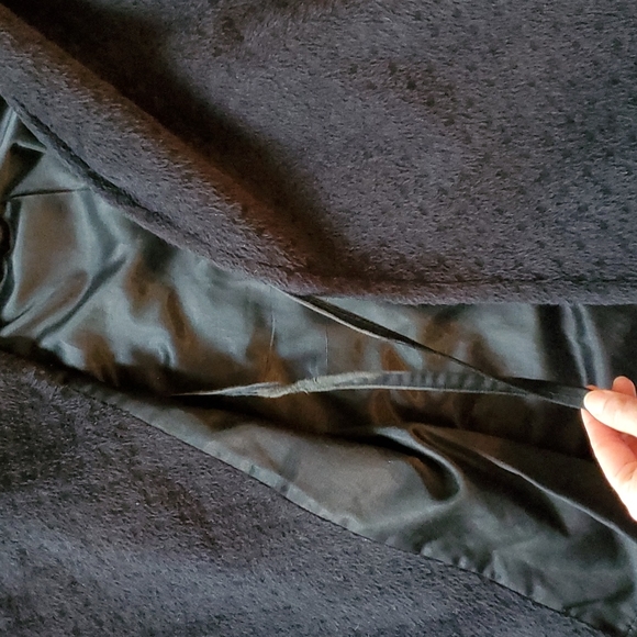 Vintage designer Jean Claude Poitras alpaca and wool coat - Picture 11 of 13